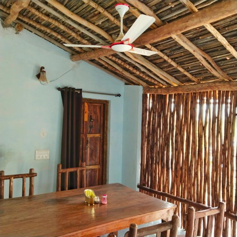 Sadhna Sadan Homestay Panna Madla Bagian luar foto