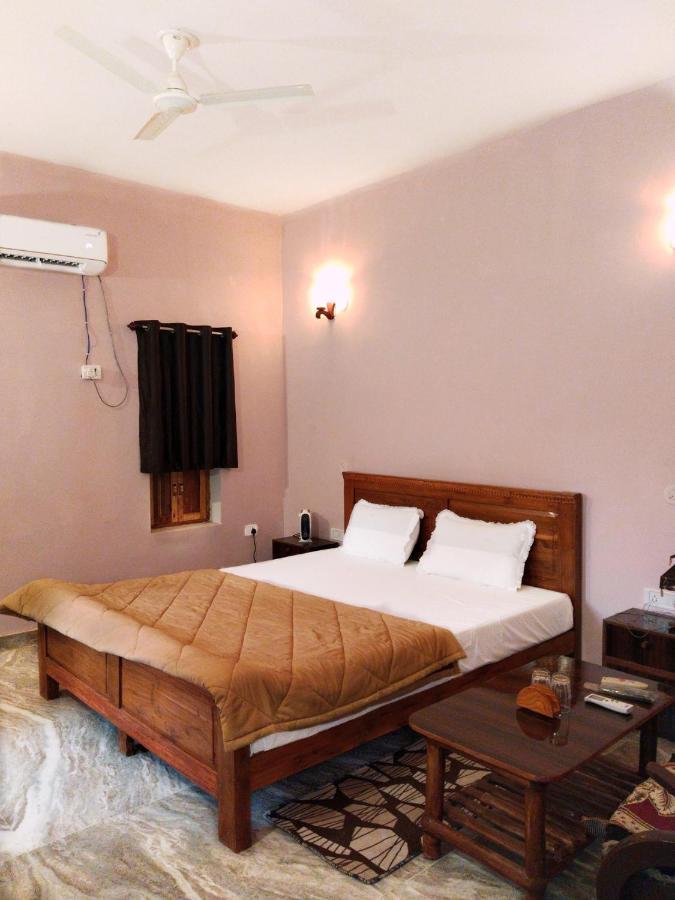 Sadhna Sadan Homestay Panna Madla Bagian luar foto