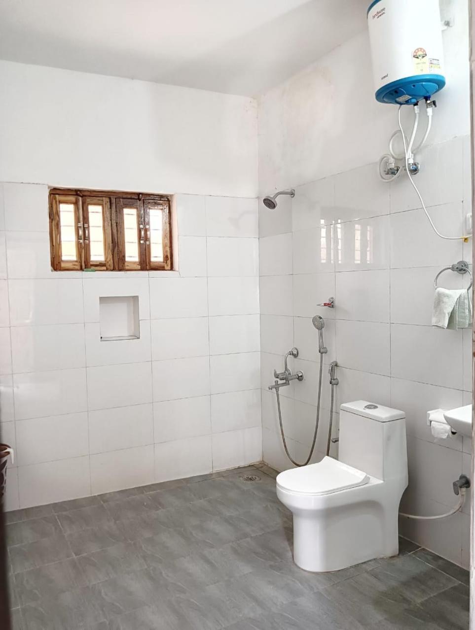 Sadhna Sadan Homestay Panna Madla Bagian luar foto